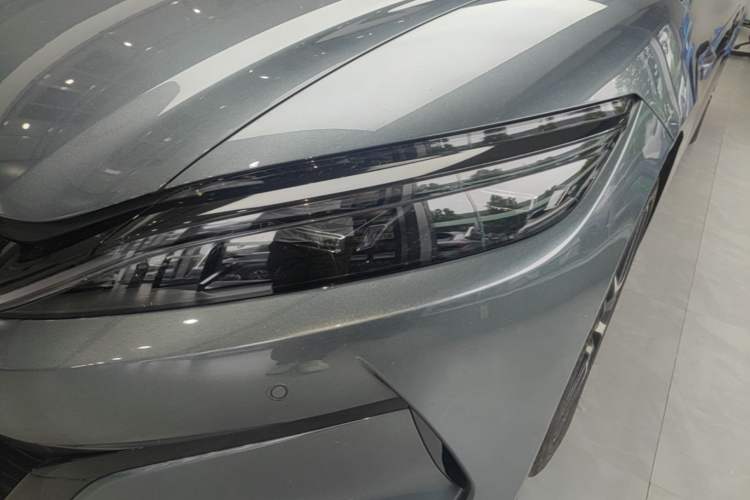 Used BYD Han L 2025 DM-p Four-Wheel-Drive LiDAR Flagship Model Left Front Headlight