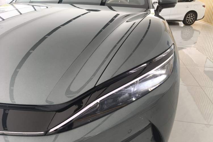 Used BYD Han L 2025 DM-p Four-Wheel-Drive LiDAR Flagship Model Left Front Headlight