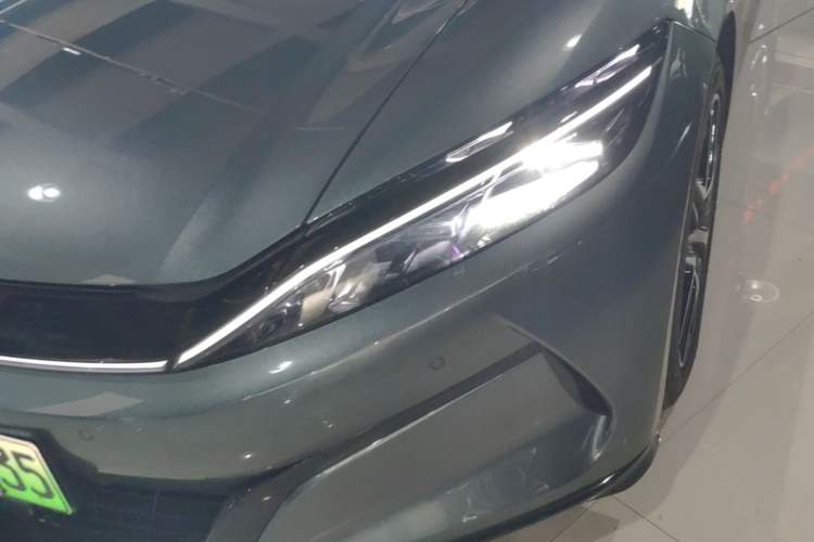 Used BYD Han L 2025 DM-p Four-Wheel-Drive LiDAR Flagship Model Left Front Headlight