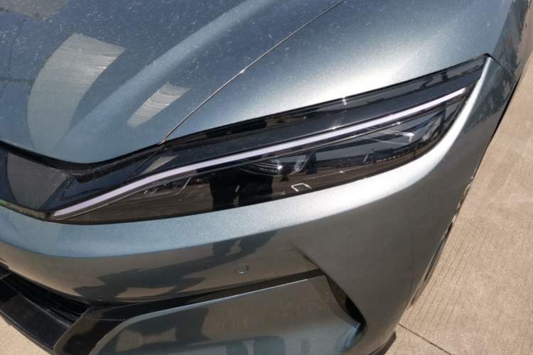 Used BYD Han L 2025 DM-p Four-Wheel-Drive LiDAR Flagship Model Left Front Headlight