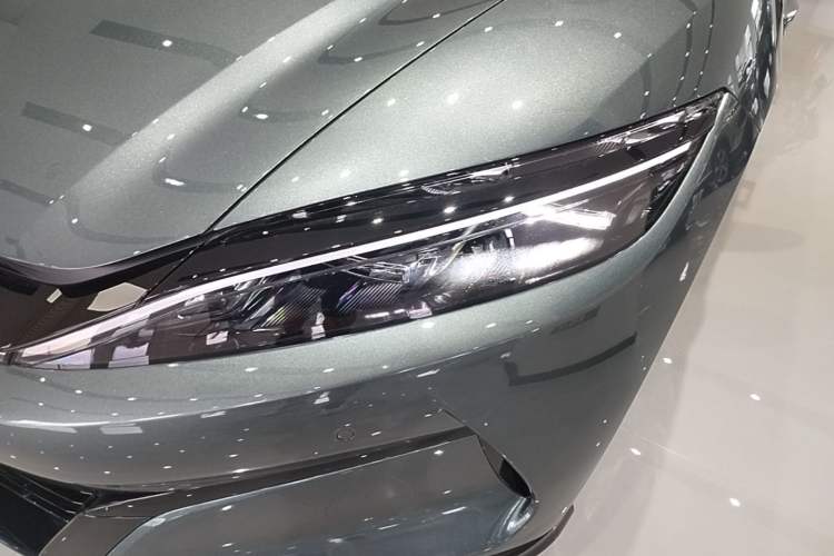 Used BYD Han L 2025 DM-i 200km LiDAR Flagship Model Left Front Headlight