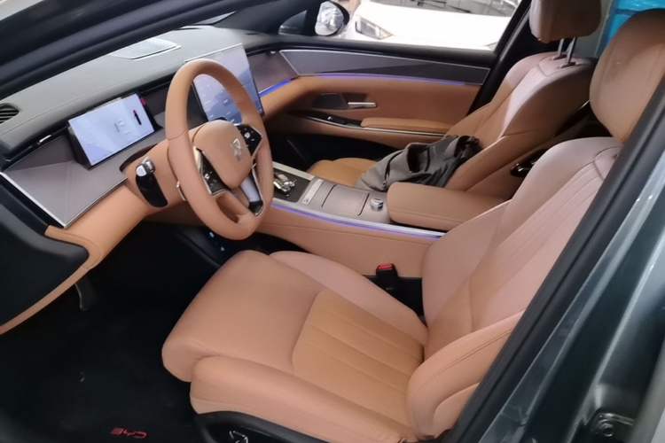 Used BYD Han L 2025 DM-p Four-Wheel-Drive LiDAR Flagship Model Left Front Seat
