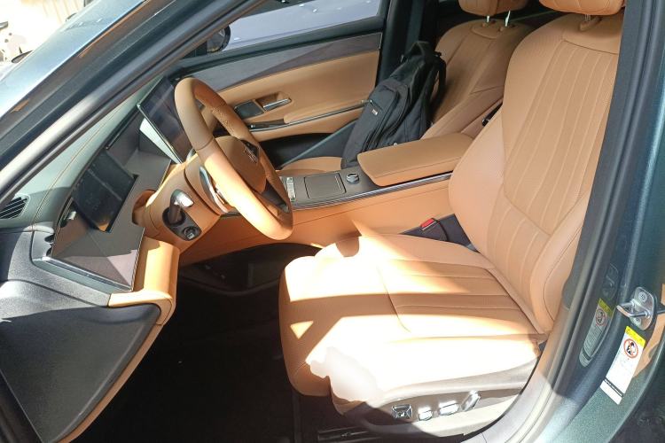 Used BYD Han L 2025 DM-p Four-Wheel-Drive LiDAR Flagship Model Left Front Seat