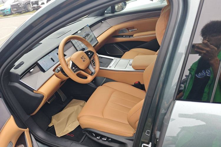 Used BYD Han L 2025 DM-p Four-Wheel-Drive LiDAR Flagship Model Left Front Seat