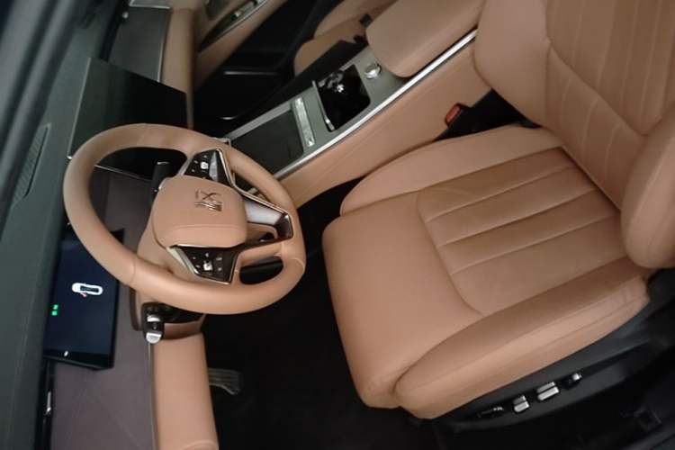 Used BYD Han L 2025 DM-p Four-Wheel-Drive LiDAR Flagship Model Left Front Seat