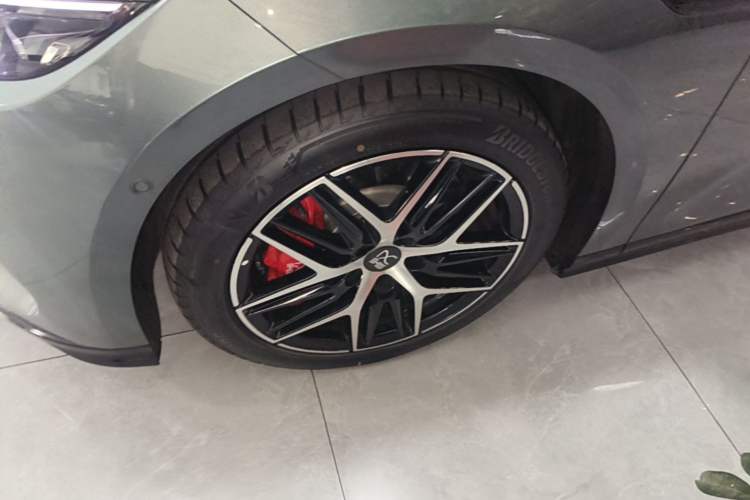 Used BYD Han L 2025 DM-p Four-Wheel-Drive LiDAR Flagship Model Left Front Wheel Hub