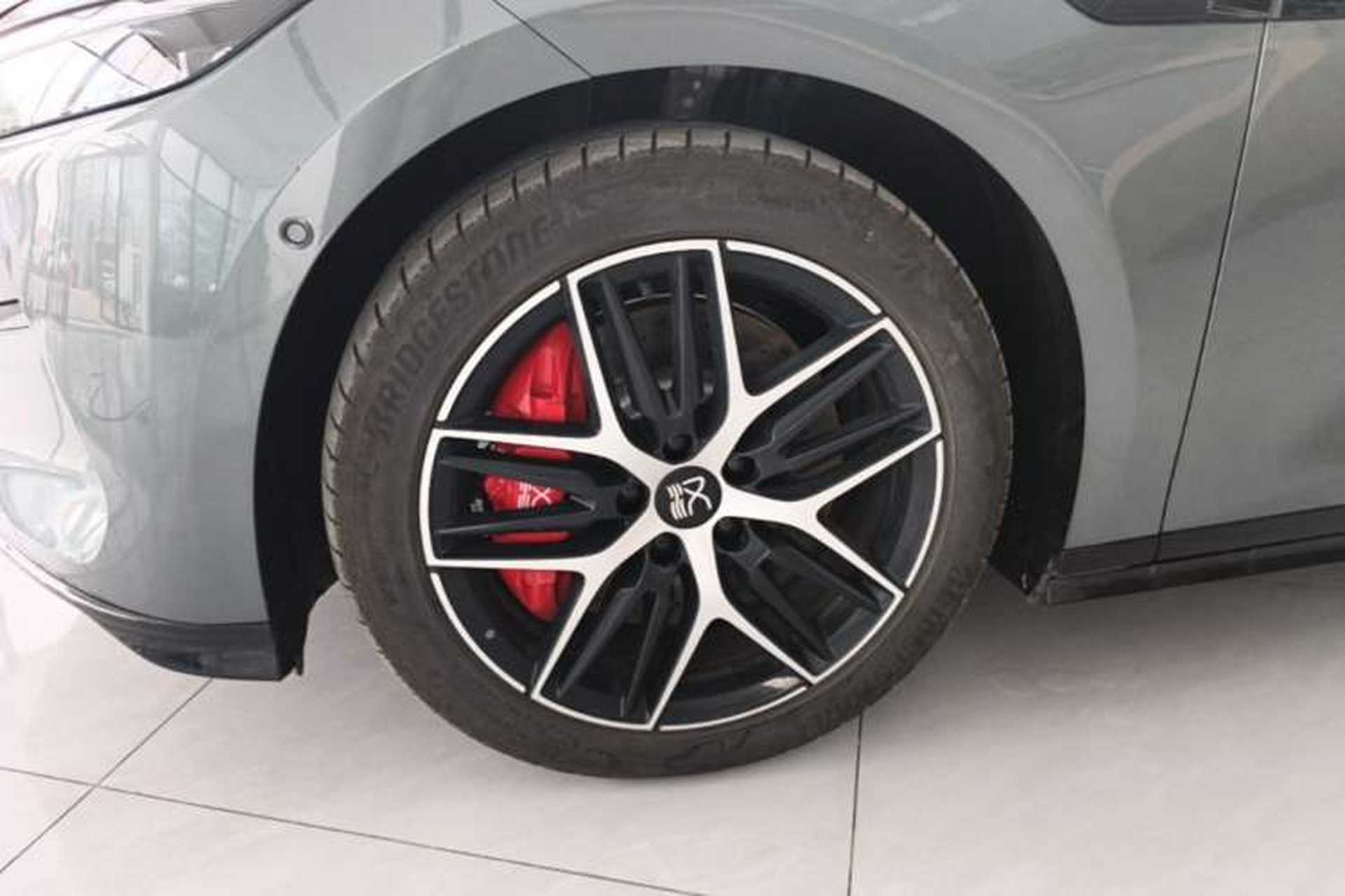 Used BYD Han L 2025 DM-p Four-Wheel-Drive LiDAR Flagship Model Left Front Wheel Hub