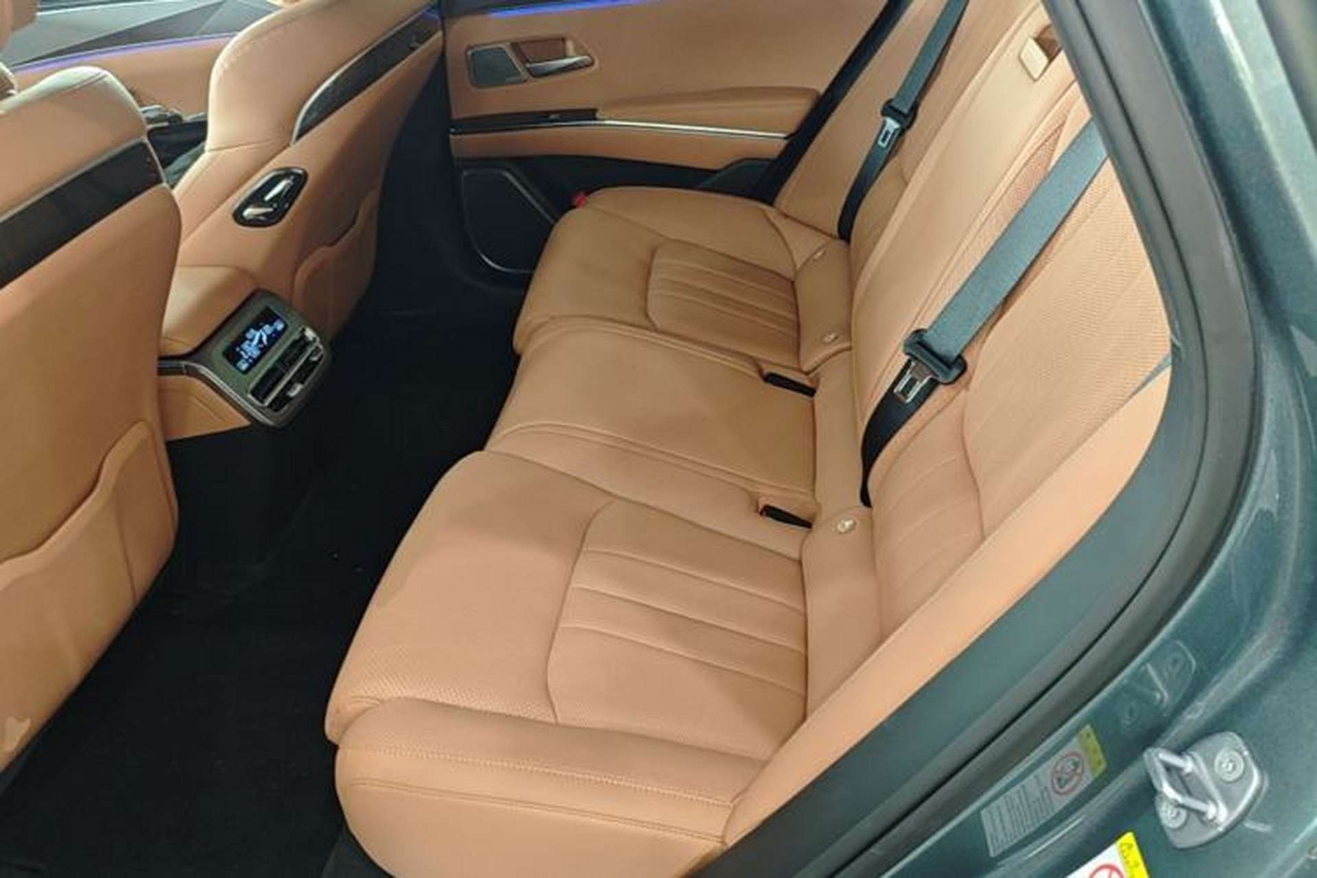 Used BYD Han L 2025 EV Four-Wheel Drive LiDAR Flagship Model Left Rear Seat