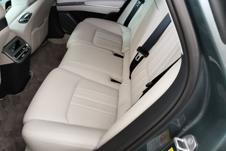 Used BYD Han L 2025 EV 701KM LiDAR Deluxe Edition Left Rear Seat