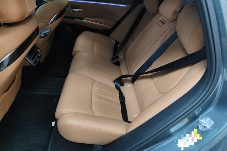 Used BYD Han L 2025 DM-p Four-Wheel-Drive LiDAR Flagship Model Left Rear Seat