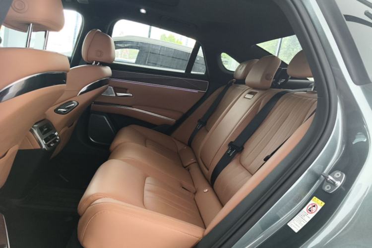 Used BYD Han L 2025 DM-p Four-Wheel-Drive LiDAR Flagship Model Left Rear Seat