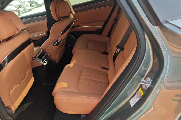 Used BYD Han L 2025 DM-p Four-Wheel-Drive LiDAR Flagship Model Left Rear Seat