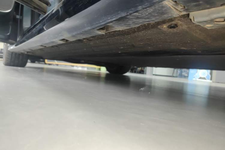 Used BYD Han L 2025 DM-p Four-Wheel-Drive LiDAR Flagship Model Left Side Sill