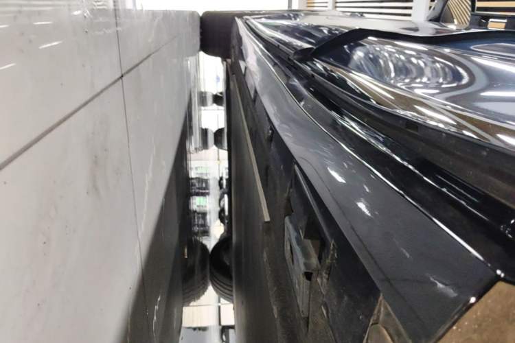 Used BYD Han L 2025 EV 701 km LiDAR Flagship Edition Left Side Sill