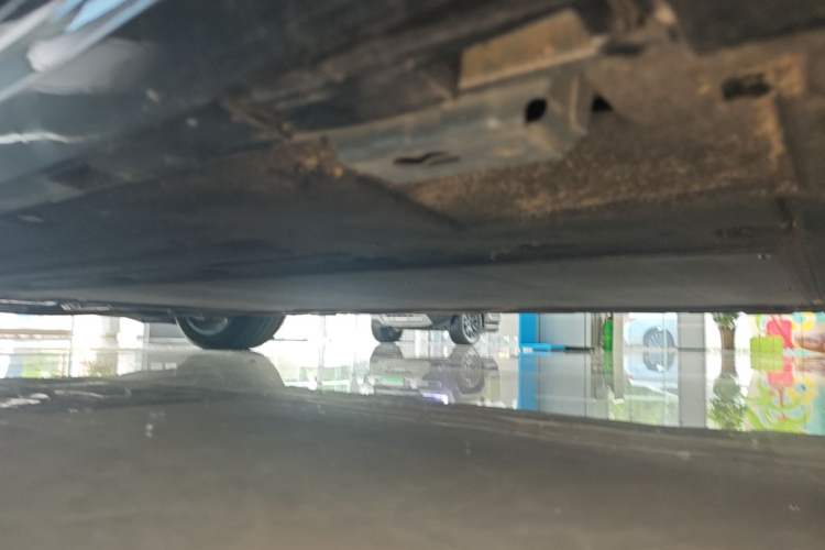 Used BYD Han L 2025 DM-p Four-Wheel-Drive LiDAR Flagship Model Left Side Sill