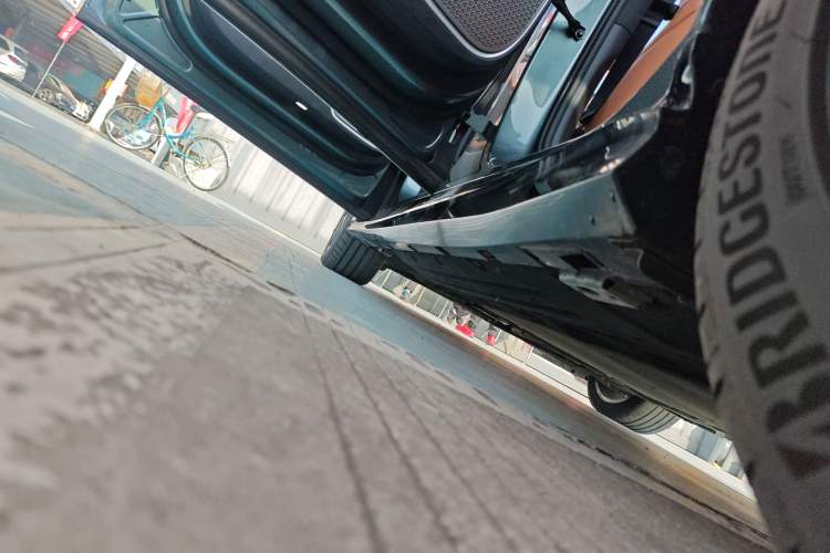 Used BYD Han L 2025 DM-p Four-Wheel-Drive LiDAR Flagship Model Left Side Sill