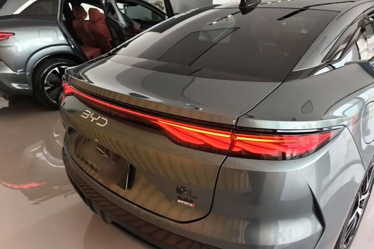Used BYD Han L 2025 DM-p Four-Wheel-Drive LiDAR Flagship Model Rear