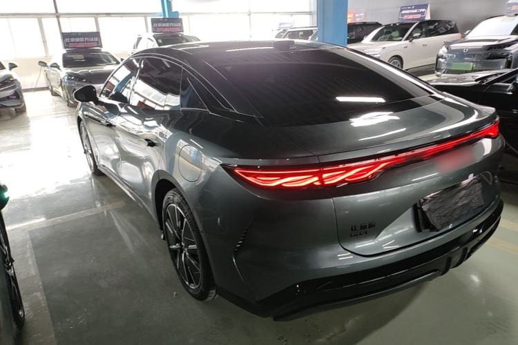 Used BYD Han L 2025 DM-i 200km LiDAR Flagship Model Rear Left 45 Deg
