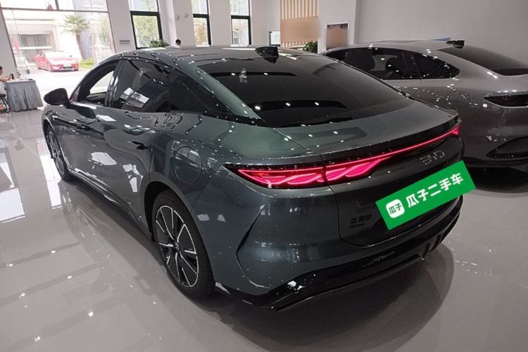 Used BYD Han L 2025 DM-i 200km LiDAR Flagship Model Rear Left 45 Deg