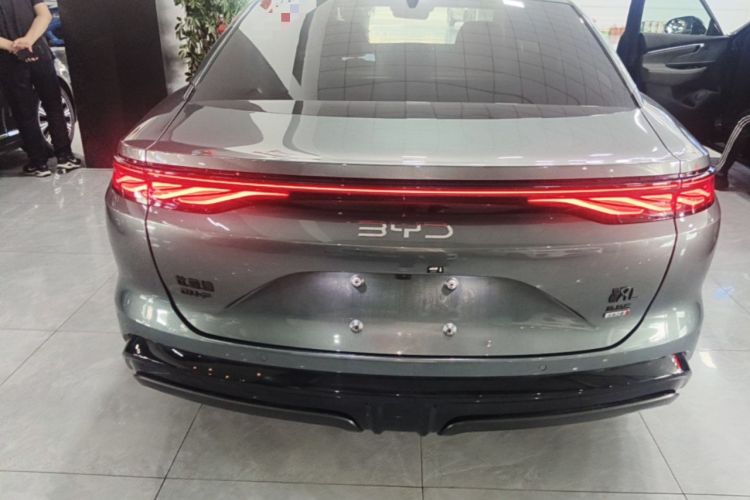 Used BYD Han L 2025 DM-p Four-Wheel-Drive LiDAR Flagship Model Rear