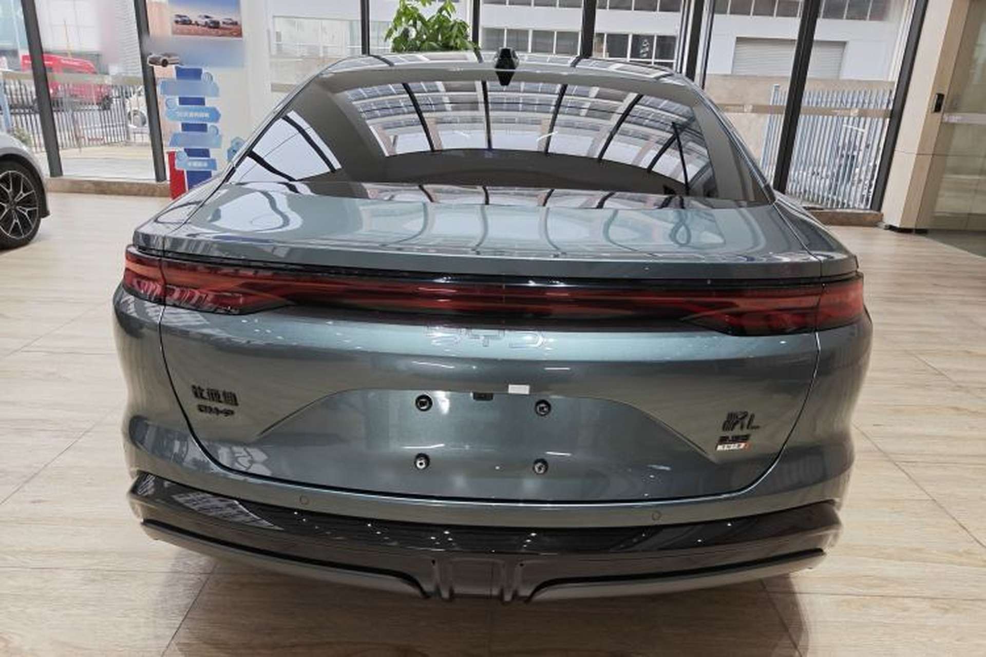 Used BYD Han L 2025 DM-p Four-Wheel-Drive LiDAR Flagship Model Rear