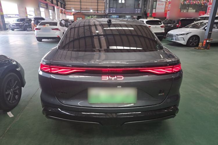 Used BYD Han L 2025 EV 701KM LiDAR Deluxe Edition Rear