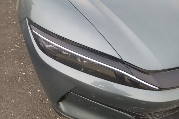 Used BYD Han L 2025 DM-p Four-Wheel-Drive LiDAR Flagship Model Right Front Headlight