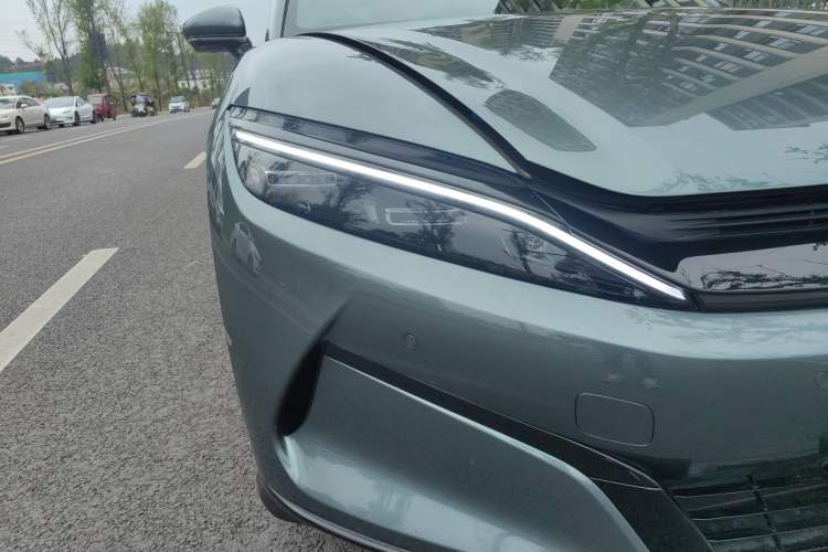 Used BYD Han L 2025 DM-p Four-Wheel-Drive LiDAR Flagship Model Right Front Headlight