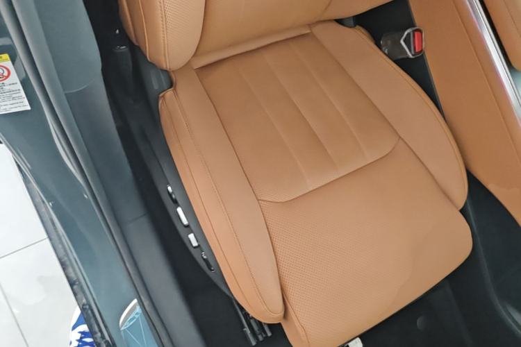 Used BYD Han L 2025 DM-p Four-Wheel-Drive LiDAR Flagship Model Right Front Seat