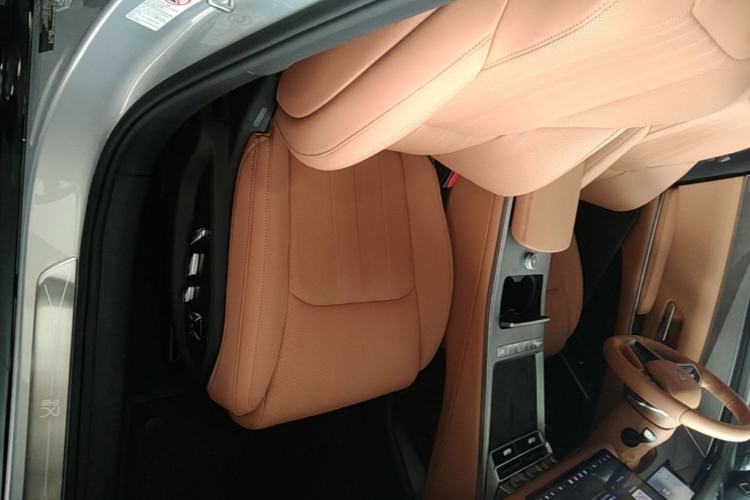 Used BYD Han L 2025 EV Four-Wheel Drive LiDAR Flagship Model Right Front Seat