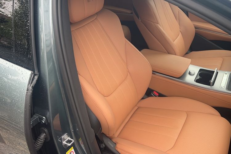 Used BYD Han L 2025 DM-p Four-Wheel-Drive LiDAR Flagship Model Right Front Seat