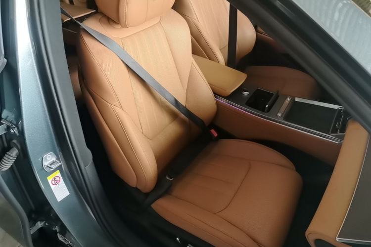 Used BYD Han L 2025 DM-p Four-Wheel-Drive LiDAR Flagship Model Right Front Seat