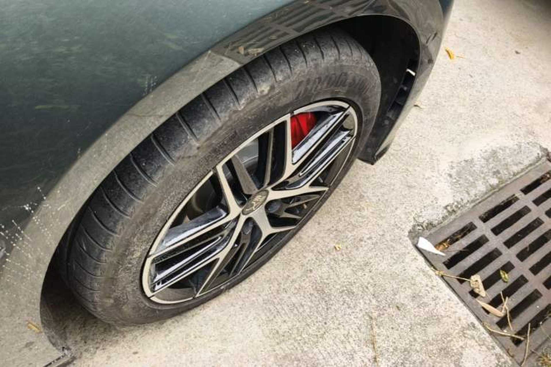 Used BYD Han L 2025 DM-p Four-Wheel-Drive LiDAR Flagship Model Right Rear Wheel Hub