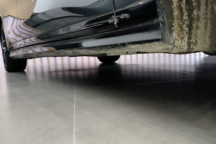 Used BYD Han L 2025 DM-p Four-Wheel-Drive LiDAR Flagship Model Right Side Sill