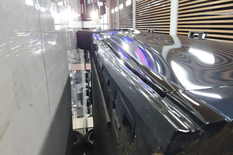 Used BYD Han L 2025 EV 701 km LiDAR Flagship Edition Right Side Sill
