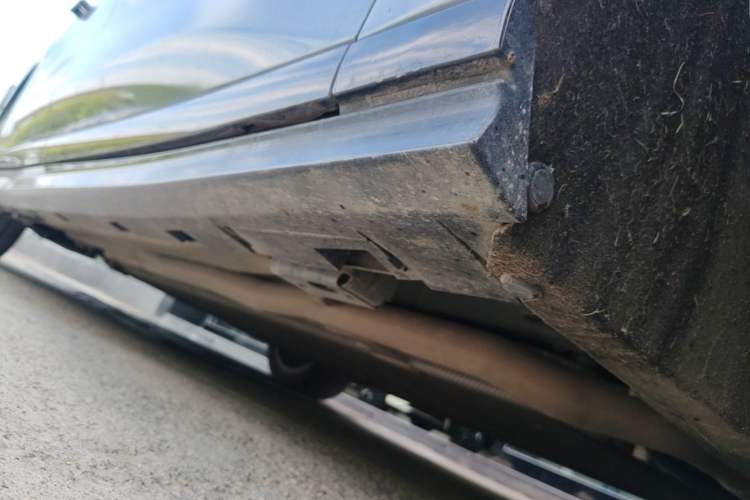 Used BYD Han L 2025 DM-p Four-Wheel-Drive LiDAR Flagship Model Right Side Sill
