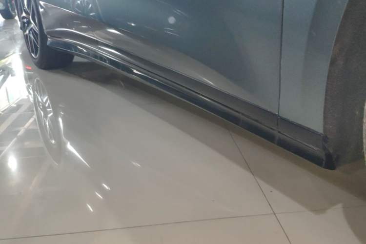 Used BYD Han L 2025 DM-p Four-Wheel-Drive LiDAR Flagship Model Right Side Sill