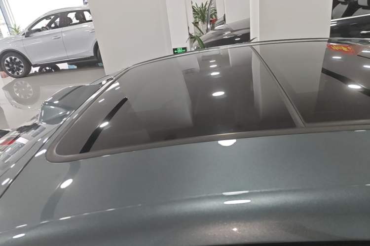 Used BYD Han L 2025 DM-i 200km LiDAR Flagship Model Roof