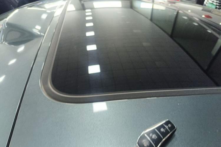 Used BYD Han L 2025 DM-p Four-Wheel-Drive LiDAR Flagship Model Roof