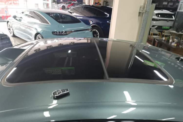 Used BYD Han L 2025 DM-p Four-Wheel-Drive LiDAR Flagship Model Roof