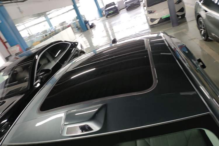 Used BYD Han L 2025 DM-i 200km LiDAR Flagship Model Roof