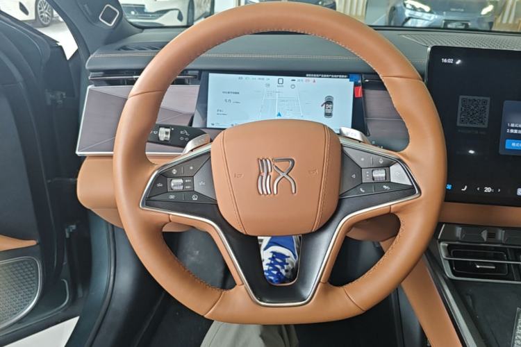 Used BYD Han L 2025 DM-p Four-Wheel-Drive LiDAR Flagship Model Steering Wheel