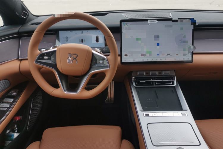 Used BYD Han L 2025 DM-p Four-Wheel-Drive LiDAR Flagship Model Steering Wheel