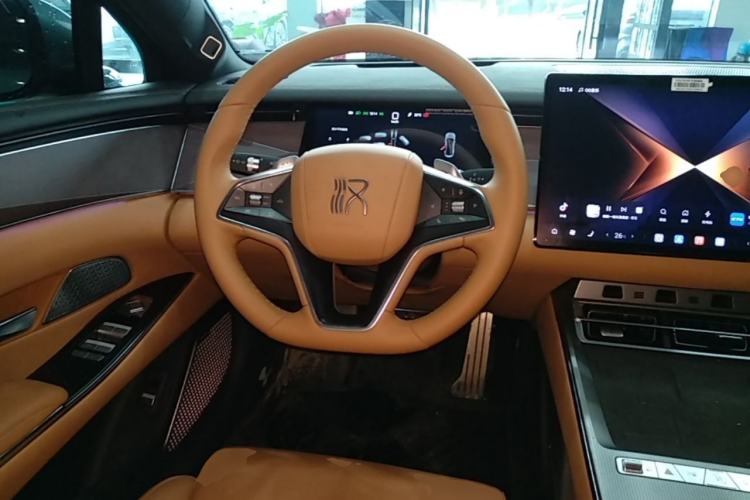 Used BYD Han L 2025 DM-p Four-Wheel-Drive LiDAR Flagship Model Steering Wheel