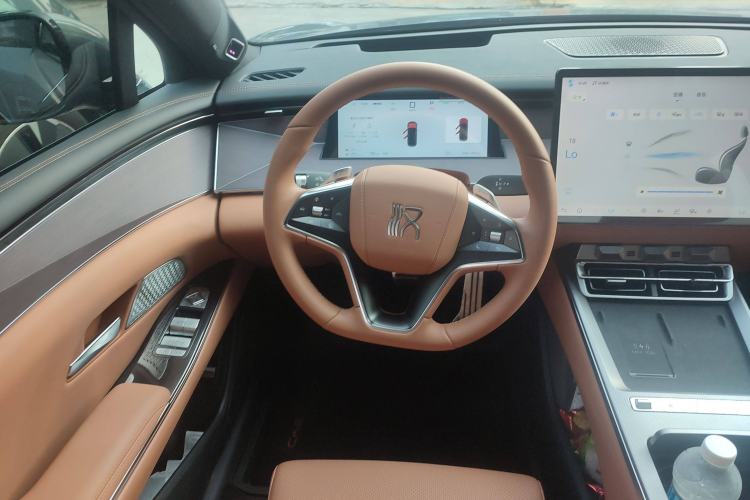 Used BYD Han L 2025 DM-p Four-Wheel-Drive LiDAR Flagship Model Steering Wheel