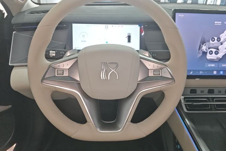 Used BYD Han L 2025 DM-i 200km LiDAR Flagship Model Steering Wheel