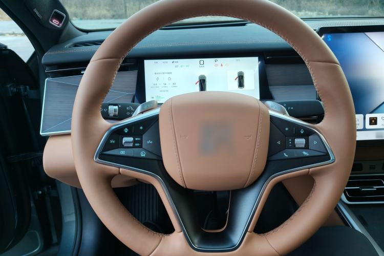 Used BYD Han L 2025 DM-p Four-Wheel-Drive LiDAR Flagship Model Steering Wheel