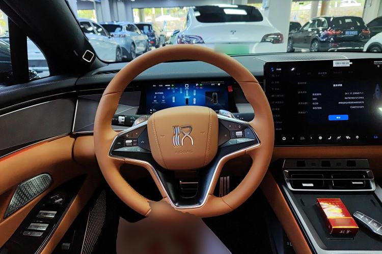 Used BYD Han L 2025 DM-p Four-Wheel-Drive LiDAR Flagship Model Steering Wheel