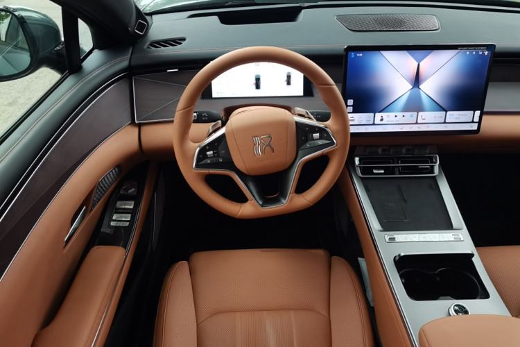 Used BYD Han L 2025 DM-p Four-Wheel-Drive LiDAR Flagship Model Steering Wheel