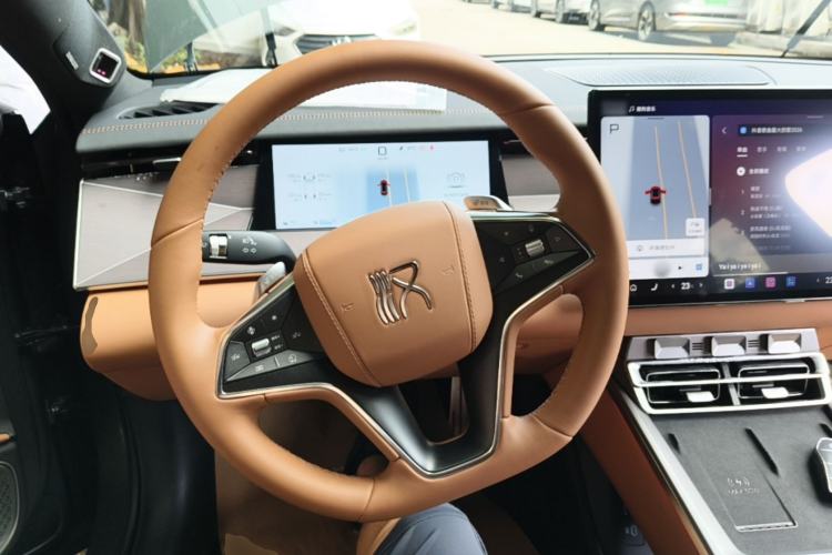 Used BYD Han L 2025 DM-p Four-Wheel-Drive LiDAR Flagship Model Steering Wheel